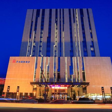 Shenyang Tianfeng International Hotel Exterior photo
