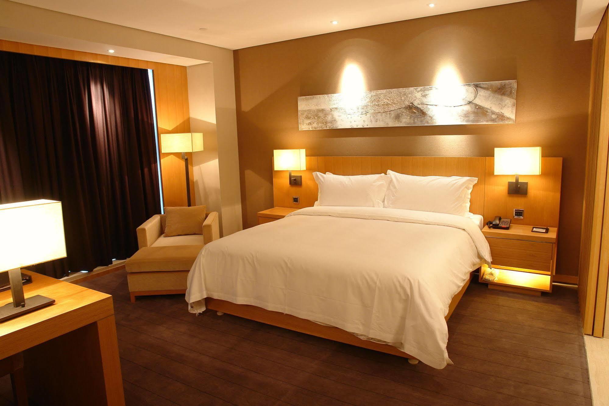 Shenyang Tianfeng International Hotel Exterior photo